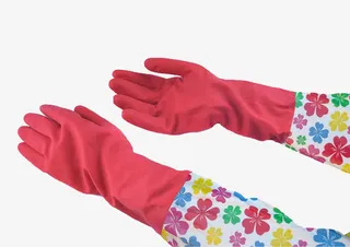 红色带花长袖洗衣手套免抠