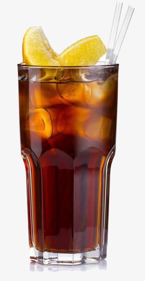 可乐果汁饮料免抠