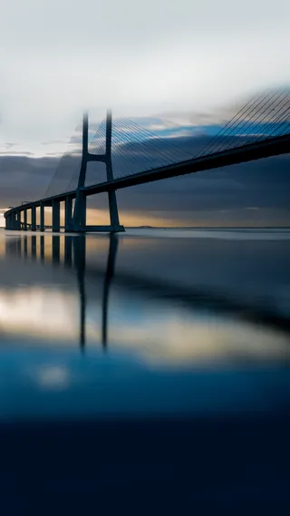 桥梁天空海边H5背景高清