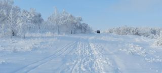 积雪车轮印背景高清