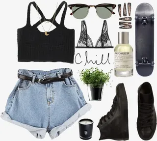 性感黑色短款吊带免抠