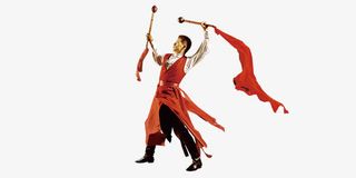 红衣人物打鼓免抠