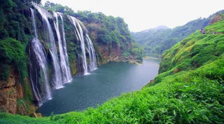 美丽的黄果树瀑布图片免抠