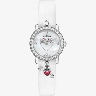 宝珀情人节腕表白色女士手表免抠