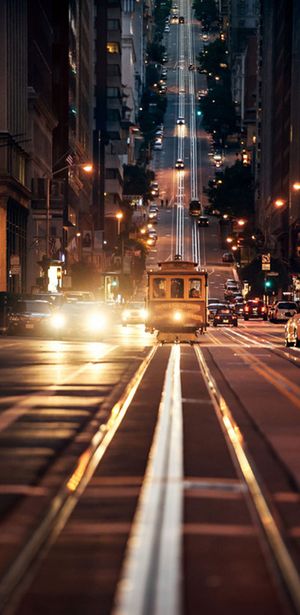 纵深夜景H5背景高清