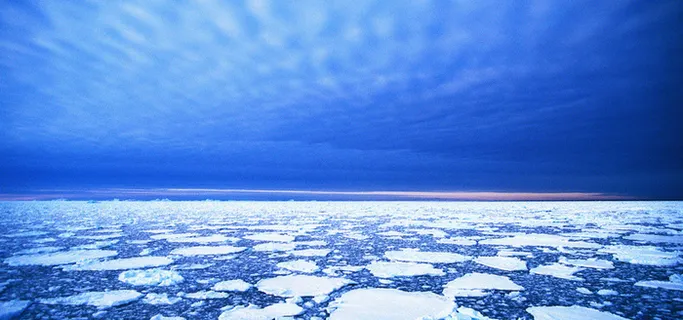 天猫风景摄影蓝色运动海报背景高清