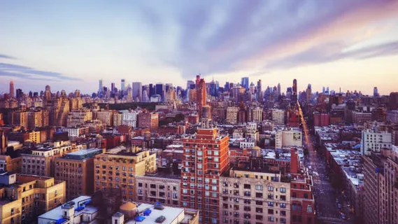 拥挤的楼房海报背景素材