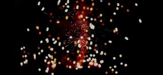 灯火阑珊烟花高清