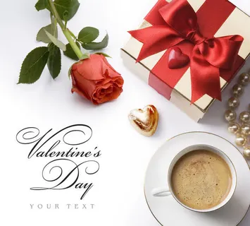 玫瑰花与礼包免抠 玫瑰花与礼包免抠