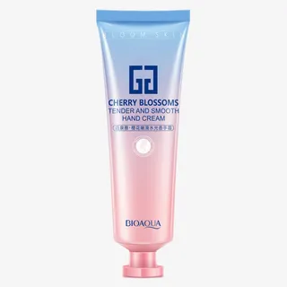 泊泉雅樱花香手霜产品实物免抠
