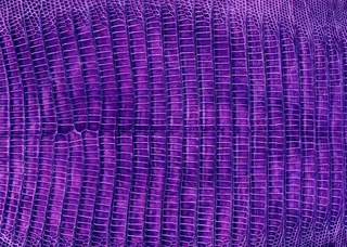 紫色皮革材料特写高清免抠