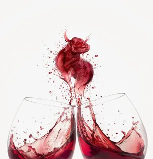 红色酒杯免扣元素免抠