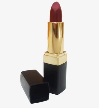 实拍时尚口红免抠