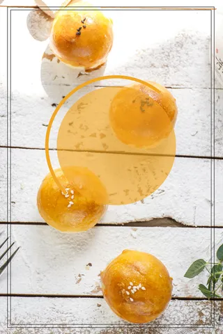 简约美味点心蛋黄酥海报高清