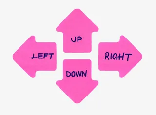 紫色写着上下左右英文字母的箭头免抠