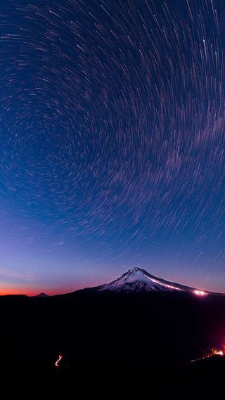 山峰星空H5背景高清