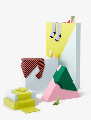 女装创意海报素材免抠