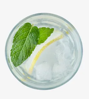 一杯柠檬水免抠