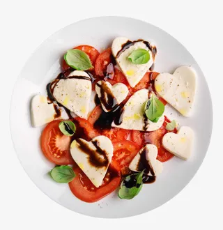 一盘轻食沙拉免抠