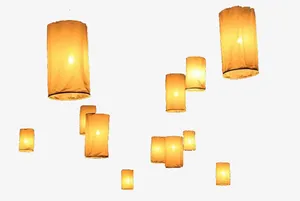 多个灯笼组合免抠