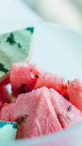 夏天冰镇西瓜小清新色调主题H5背景高清