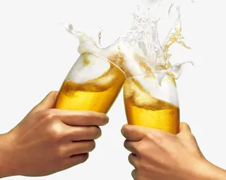 啤酒 酒杯免抠