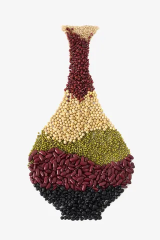 营养五谷拼成的花瓶免抠