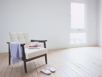 白色座椅清新宽屏免抠 白色座椅清新宽屏免抠