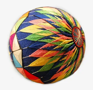 五颜六色的蹴鞠球免抠