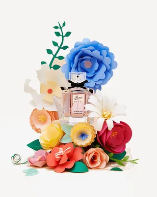 花朵与香水免抠