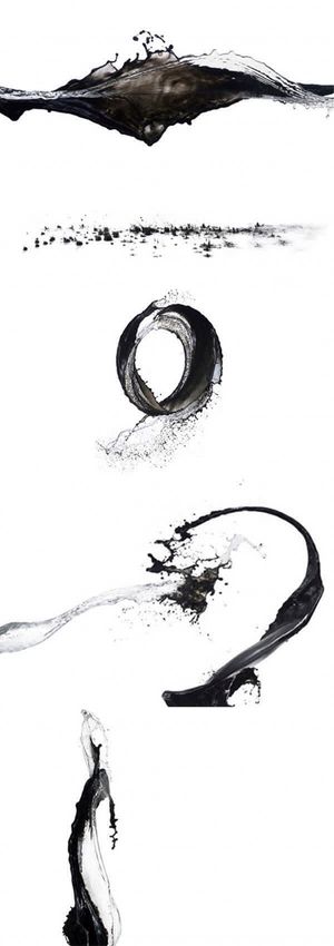 黑色中国风墨迹风景免抠