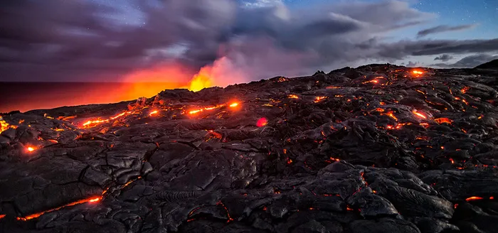 火山背景图高清
