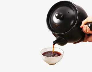 倒出的中药素材免抠