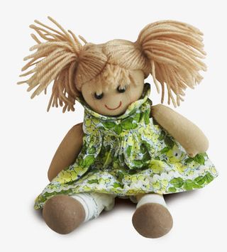 漂亮可爱毛绒小女孩布偶免抠