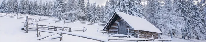 冬季促销白色雪地羽绒服Banner背景高清