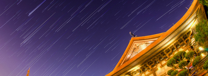 星轨星空海报高清