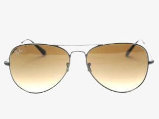 浅灰色雷朋有框墨镜免抠