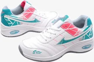 蓝白色清新春天女鞋免抠