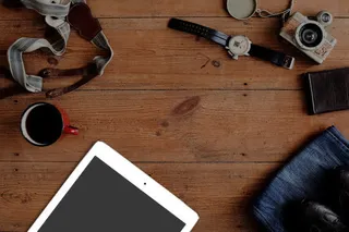 怀旧木桌办公用品免抠