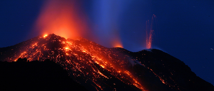 火山背景高清