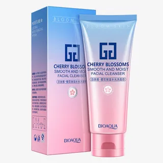 泉雅樱花洗面奶产品实物免抠