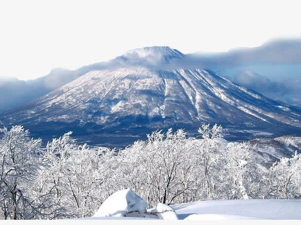 雪山美景免抠