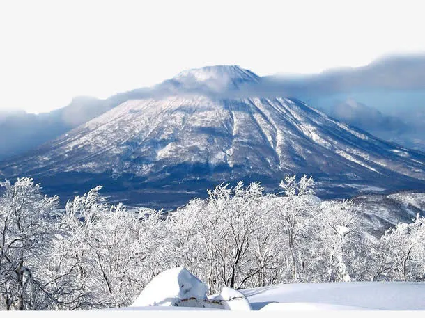雪山美景免抠