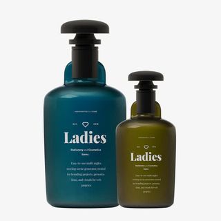 洗发水美容护肤品静物场景智能贴免抠