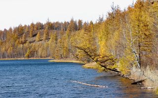 阿尔山驼峰岭天池免抠