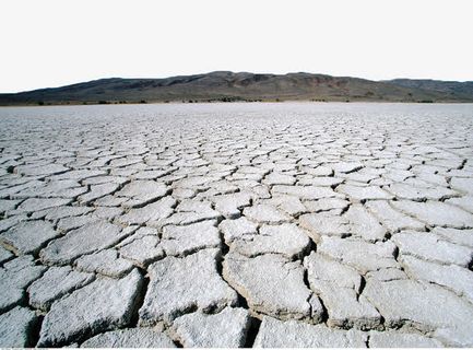 白色土地裂纹免抠