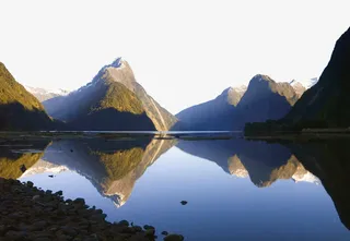 美丽的新西兰米尔福德峡湾免抠