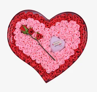 盒子里面的鲜花免抠