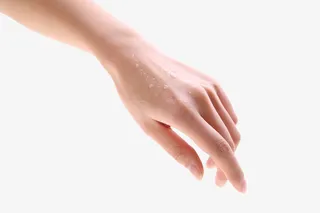 女性手部拍摄免抠