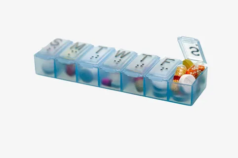 药盒 便携药盒免抠